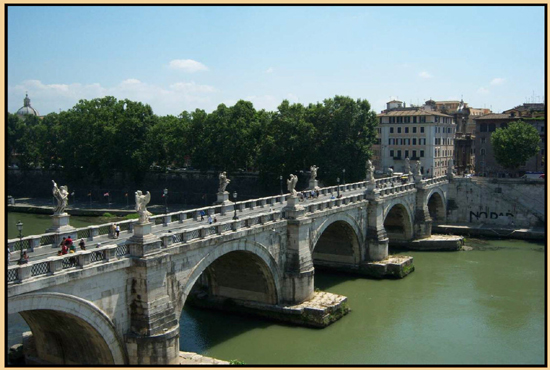 Die Engelsbrücke in Rom