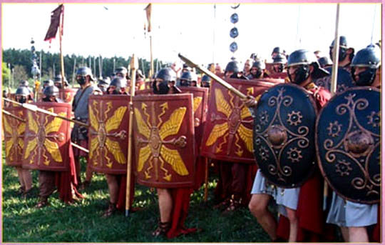 Der Feldzug wurde zum Desaster. Decius und Herennius starben in der ersten Junihlfte 251 in der Schlacht von Abrittus und wurden dadurch die ersten Kaiser, die in einer Schlacht gegen eine fremde Armee fielen.